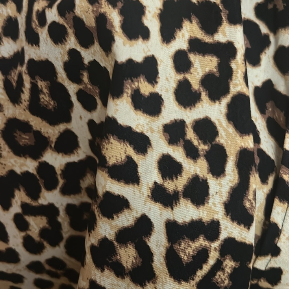 H&M Leopard Print Oversized Button Up Tunic Top Medium - Picture 3 of 11